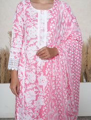 Georgia Peach Floral Printed Cotton Suit Set with Lace Detailing
