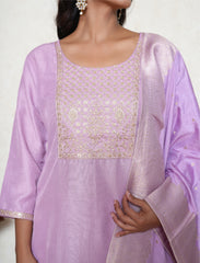 Lavender colour embroidered kurta set with banarasi dupatta.