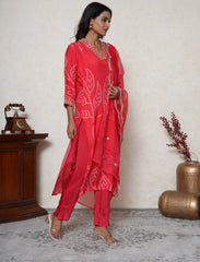 scarlet red bandhej print suit