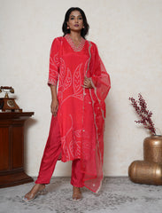 scarlet red bandhej print suit
