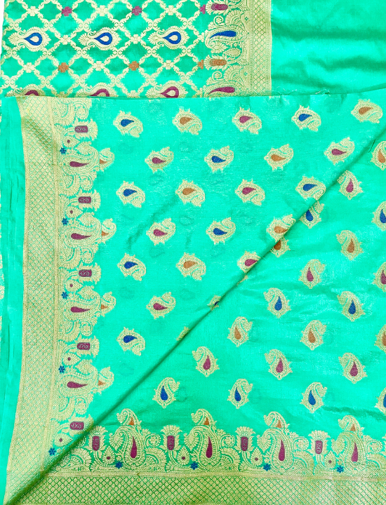 Beautiful crepe silk saree