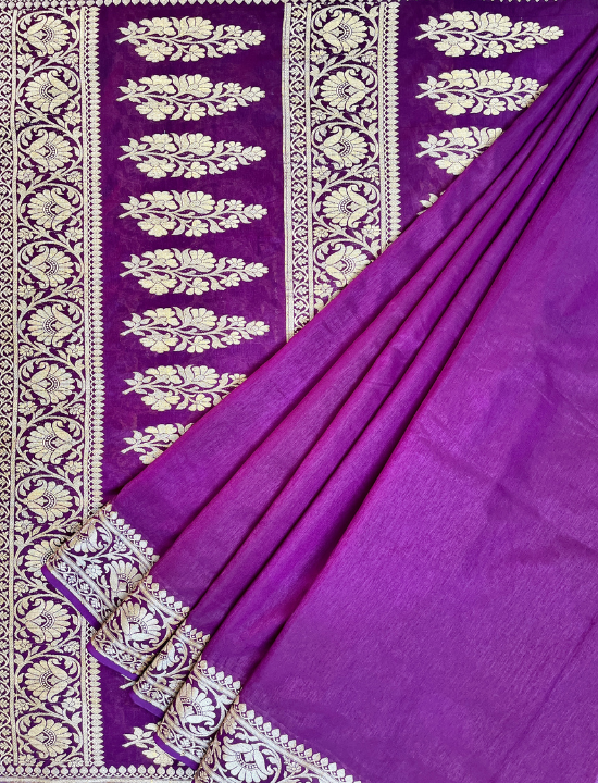 Beautiful crepe silk saree