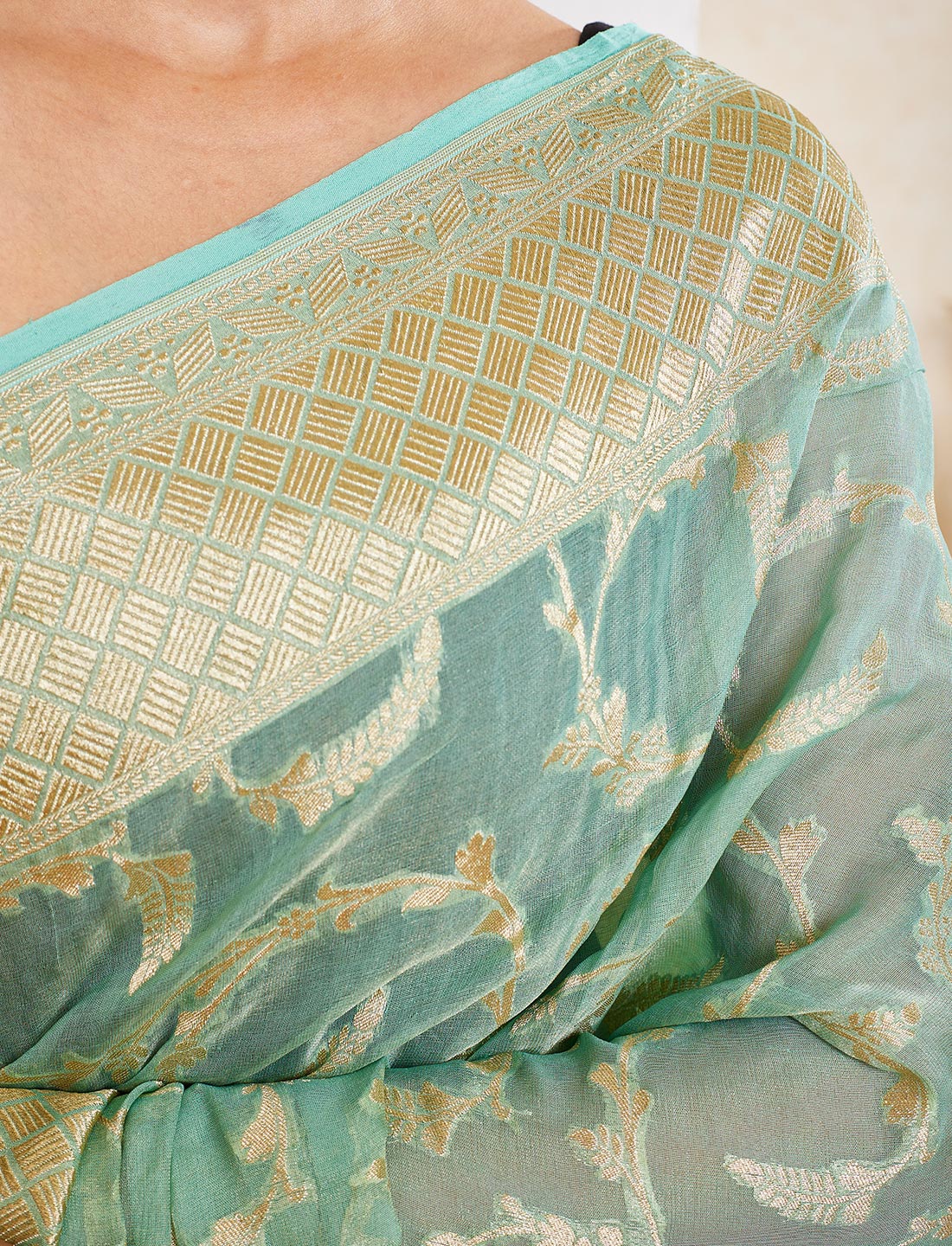 Tiffany Blue Handloom Pure Khaddi Tissue Silk Saree