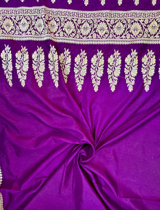 Beautiful crepe silk saree